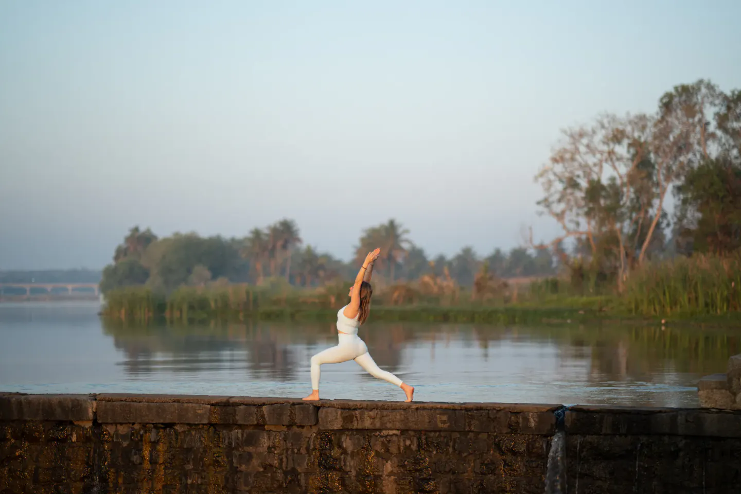 Práctica de yoga al amanecer — Inspira Yoga Buenos Aires