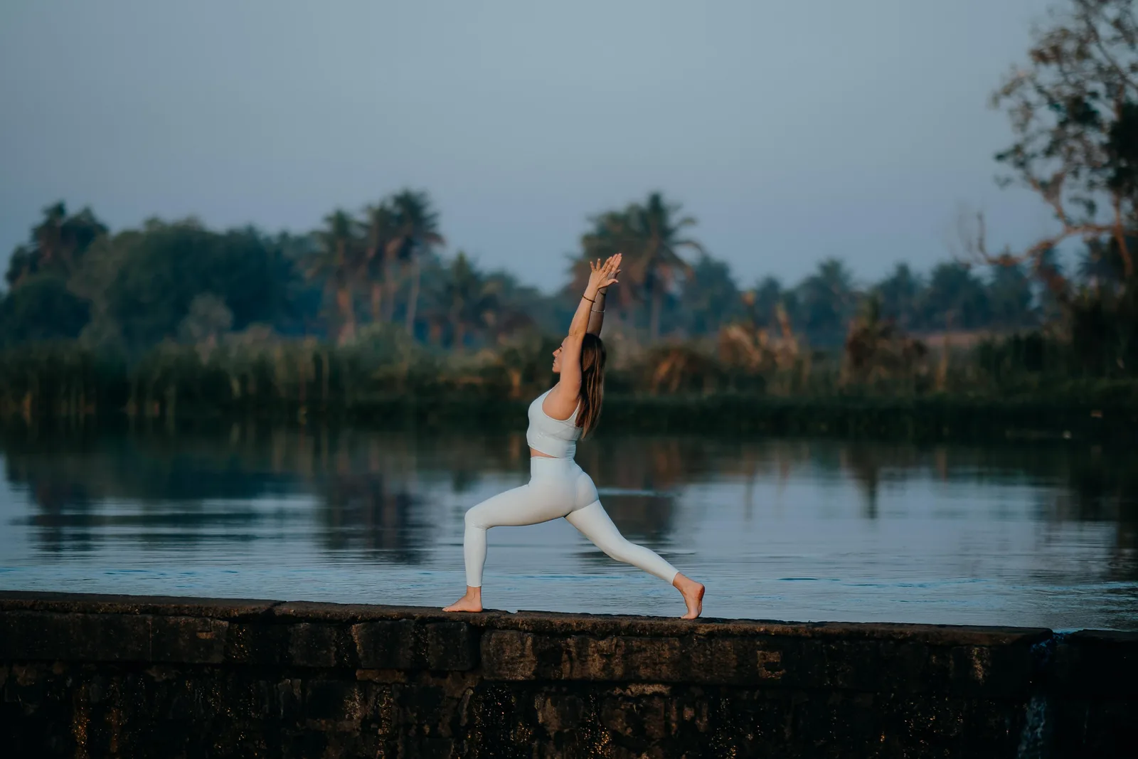 Práctica de Vinyasa en Inspira Yoga Buenos Aires